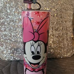 Brand New Minnie Mouse Tumbler