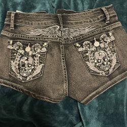 Y2K shorts size small