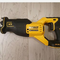 Dewalt Saw Zall XR 20v Brushslees (Tool Only)