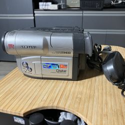 Samsung Hi8 8mm Camcorder Camera