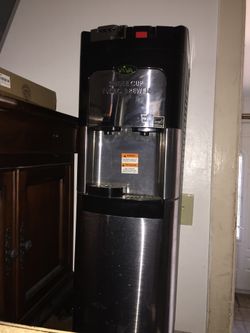 Water cooler