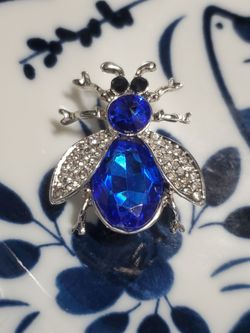 Vintage Blue Rhinestone Beetle Brooch Insect Cicada Fly Bug Silver Tone Pin