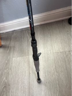 Falcon rod casting