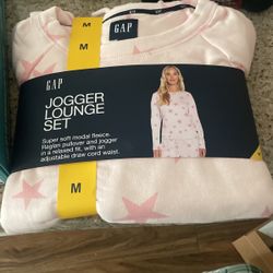 GAP JOGGER LOUNGE SET 