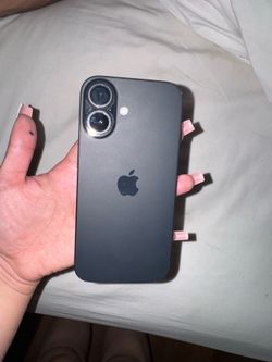 iPhone 16