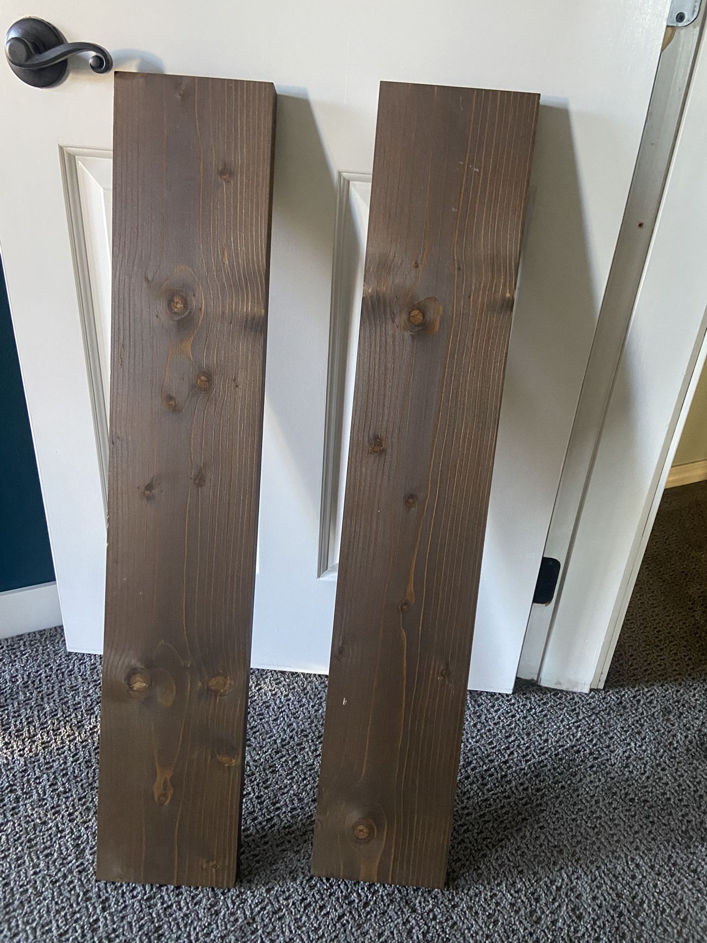 Floating shelves (2)