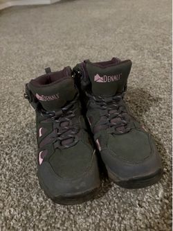Denali girls hiking boots