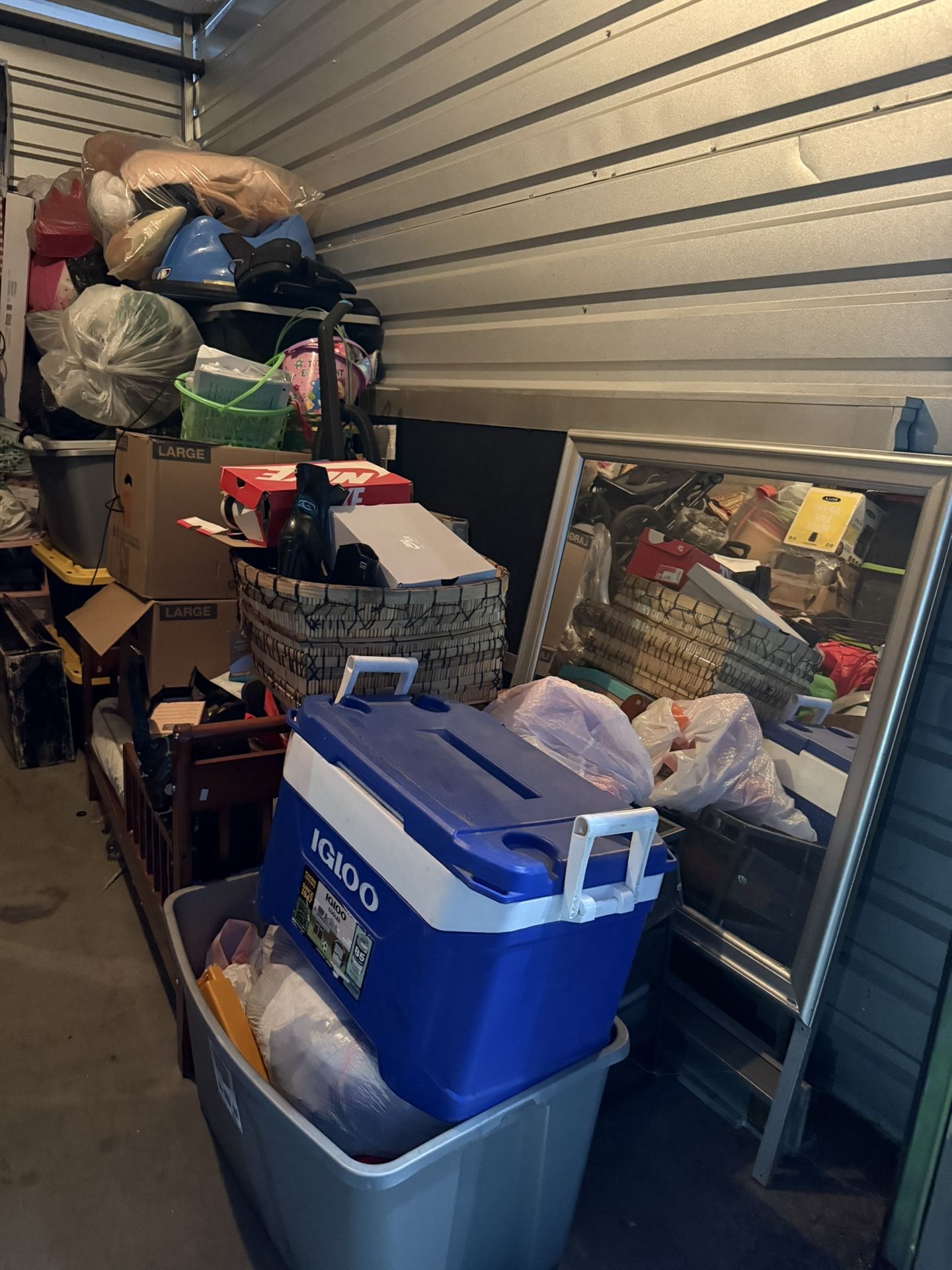 YARD SALE TOMORROW FRIDAY DEC. 5 