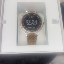 MICHAEL KORS ACCESS WOMENS SMART WATCH