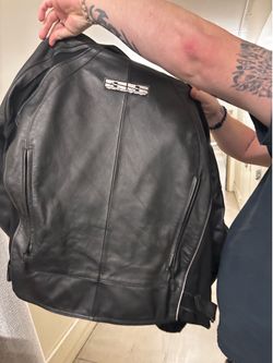 Motorcycle jacket