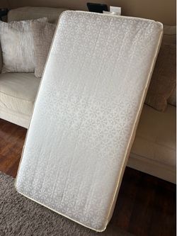 Crib mattress