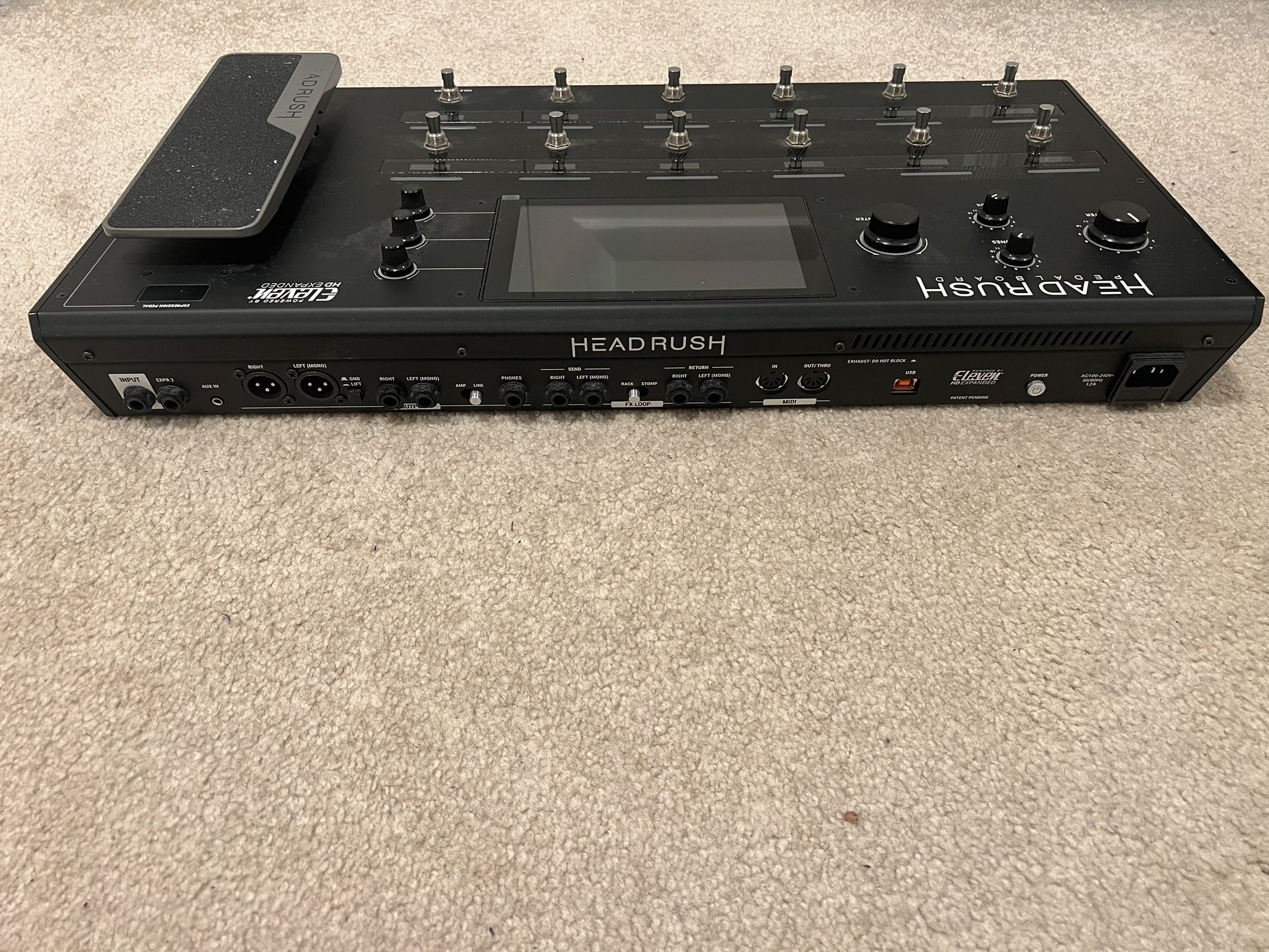 Headrush PedalBoard With Gator Case