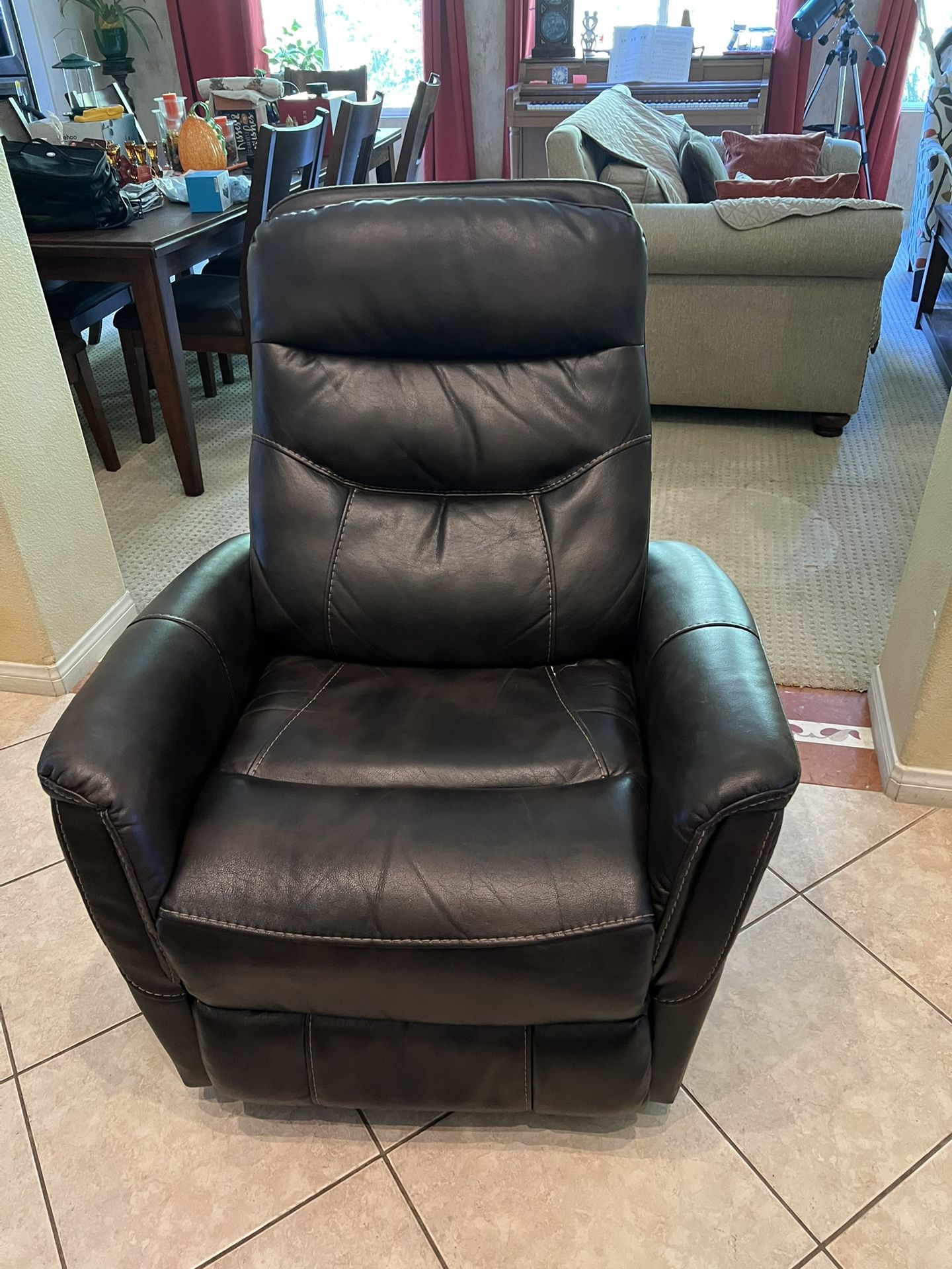 Swivel Recliner Chair
