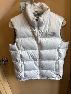 Womens north face vest size M