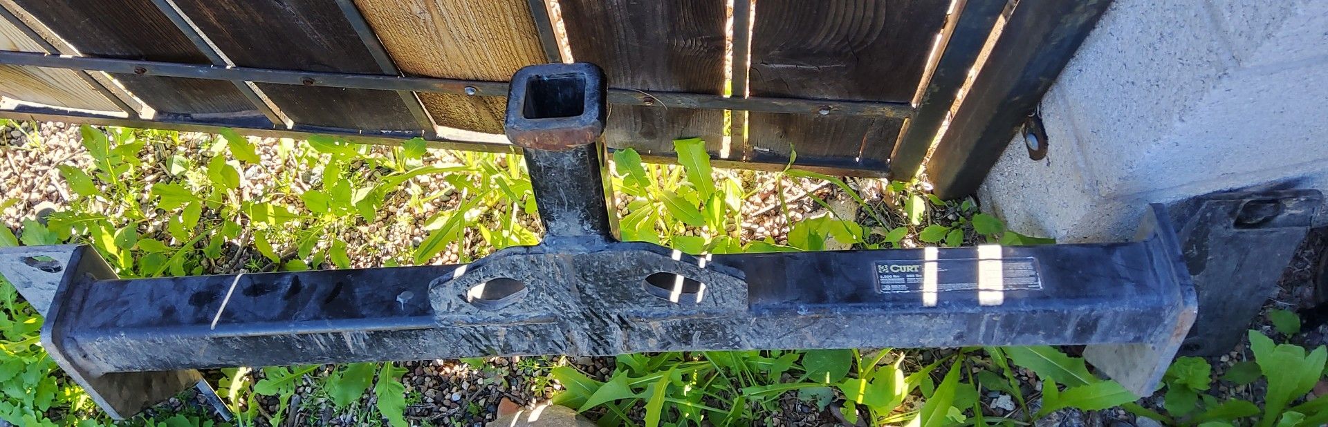 Tow hitch for buick lesabre, pontiac bonneville, oldsmobile aurora