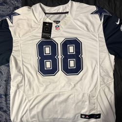 Dallas Cowboys Bryant #88 Jersey Size 52 (XXL)