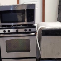 dishwasher microwave all in good working condition
