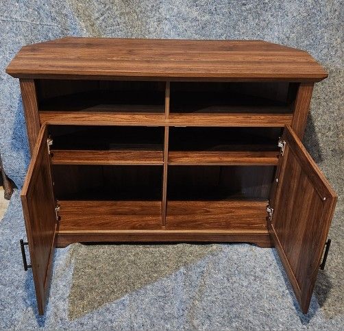 Corner Entertainment Center/TV Stand