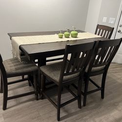 6 Pc Dining Room