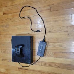 Xbox One With Controller (Mint Condition)