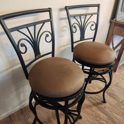 2 Excellent Condition Barstools