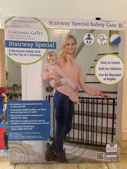 Cardinal Baby Gate with Extension