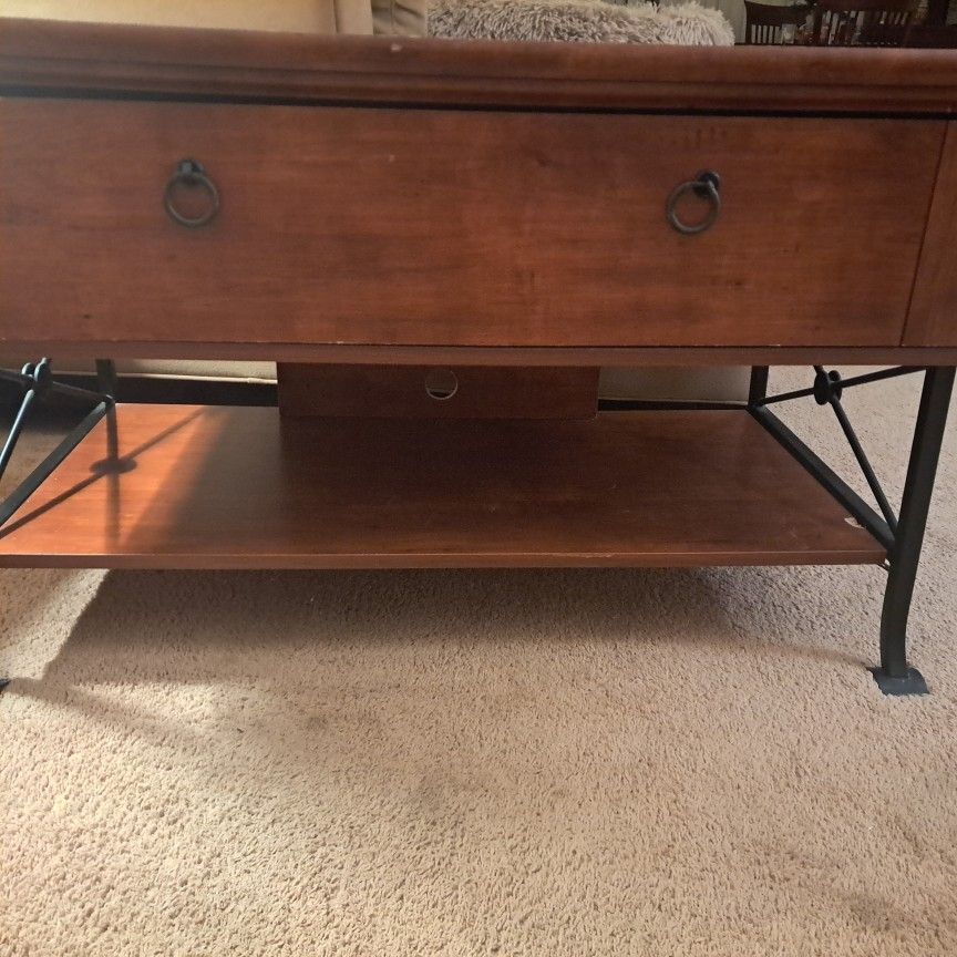 Free TV Stand Free