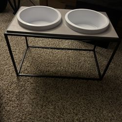 Dog Bowl Stand 