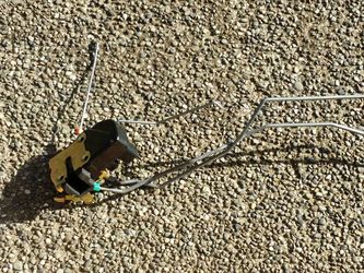 Door latch For Jeep Grand Cherokee