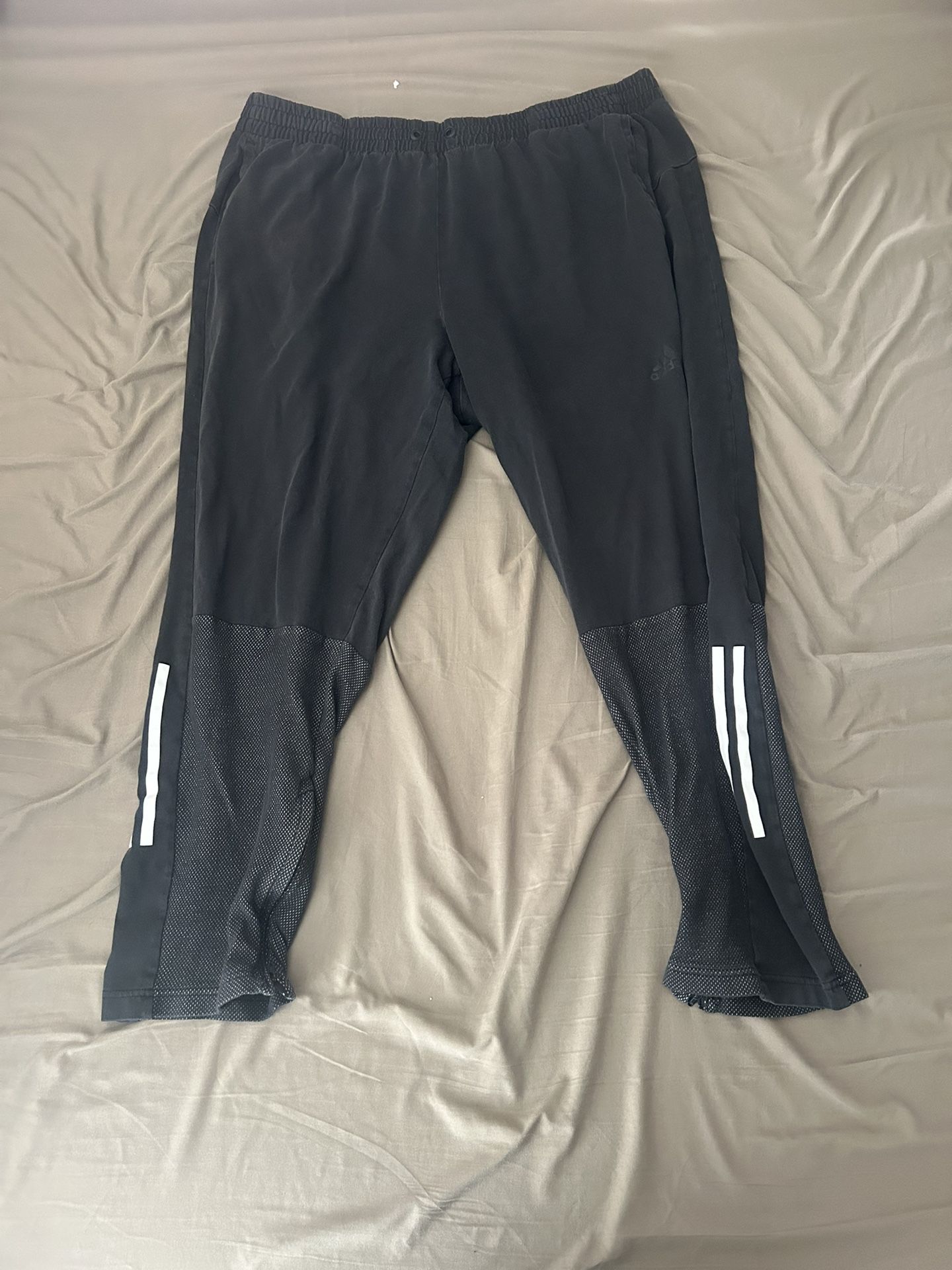 Black Adidas Joggers-XXL