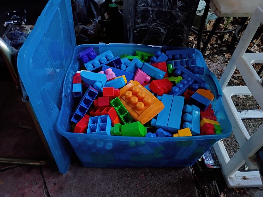 Mega Blox Bin