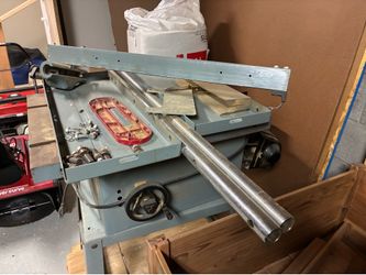 Delta table saw