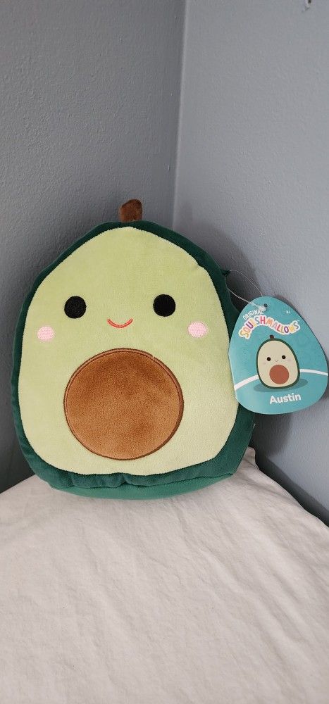 8" Austin The Avocado SQUISHMALLOW. NWT