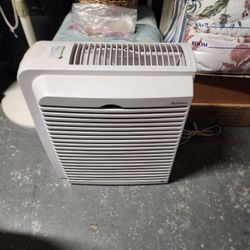 Holmes  Air Purifier’s.   ( 2 for $50.00