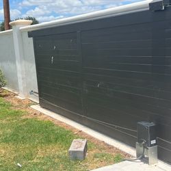 Gate And Motors 
