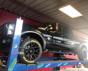 Leveling kits and lifting