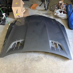 2015 SL 550 Mercedes-Benz SL hood for parts