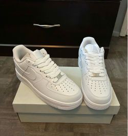 New Nike Air Force 1 Size 8 Men