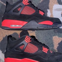 Thunder red Jordan 4s Size 12