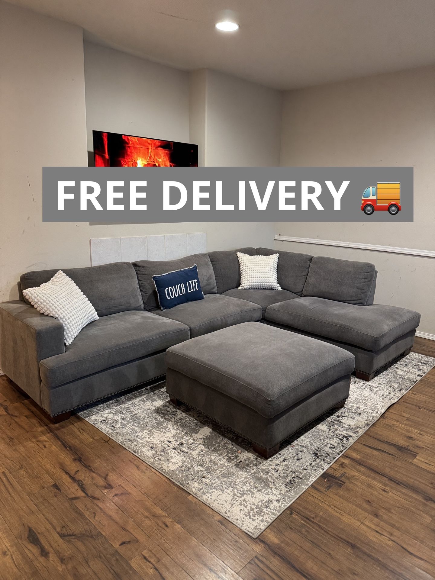 Costco Sectional Couch ποΈ- FREE DELIVERY π