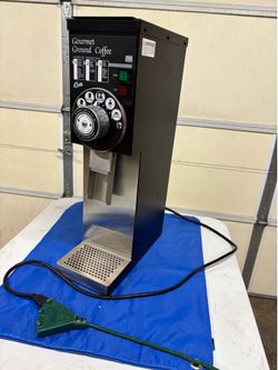 Wilbur Curtis GSG-3BLK automatic coffee grinder
