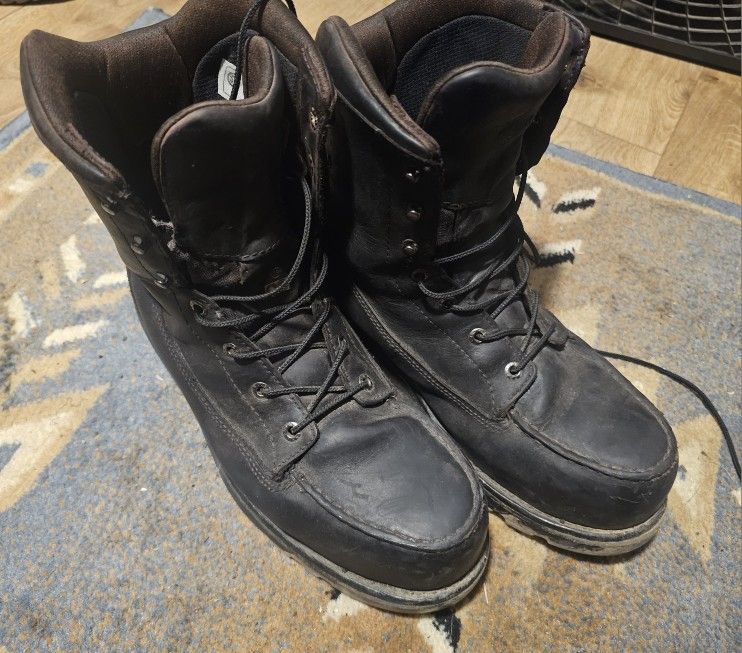 Traction Tred Lite
Red Wing Boots