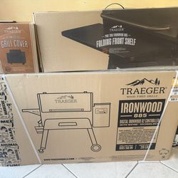 Brand new in box Traeger Ironwood 885