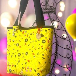 NEW Handmade Pokémon Pikachu Quilted Shoulder Tote bag Inner zipper Pocket
