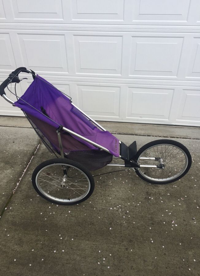 Thanksgiving gå ind ubetinget Baby jogger II-20 alloy like stroller for Sale in Union City, CA - OfferUp