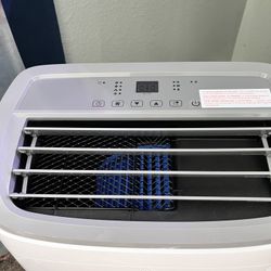 BLACK & DECKER Portable Air Conditioner 10,000BTU