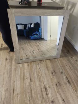 Miror