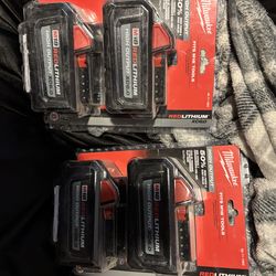 Milwaukee m18 xc6.0 high output 2 2pack battery’s.