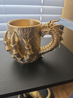 Dragon cup