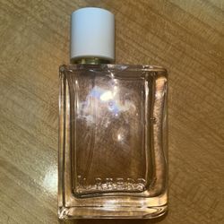 Burberry Her Perfume 
